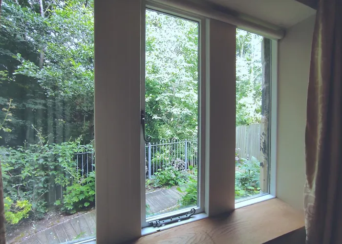 Headingley Hideaway Апартаменти